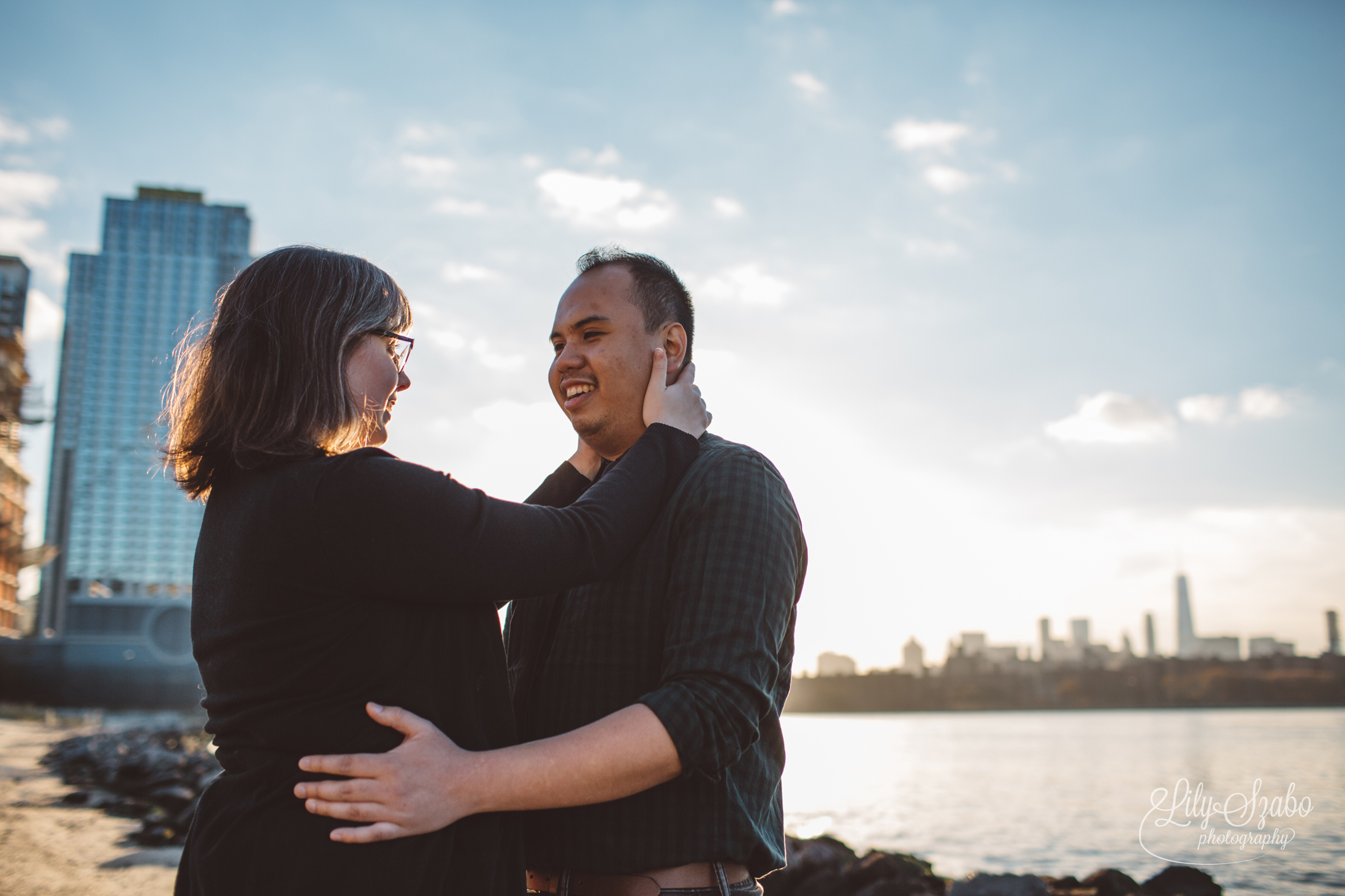 023-brooklyn-sunset-engagement-session