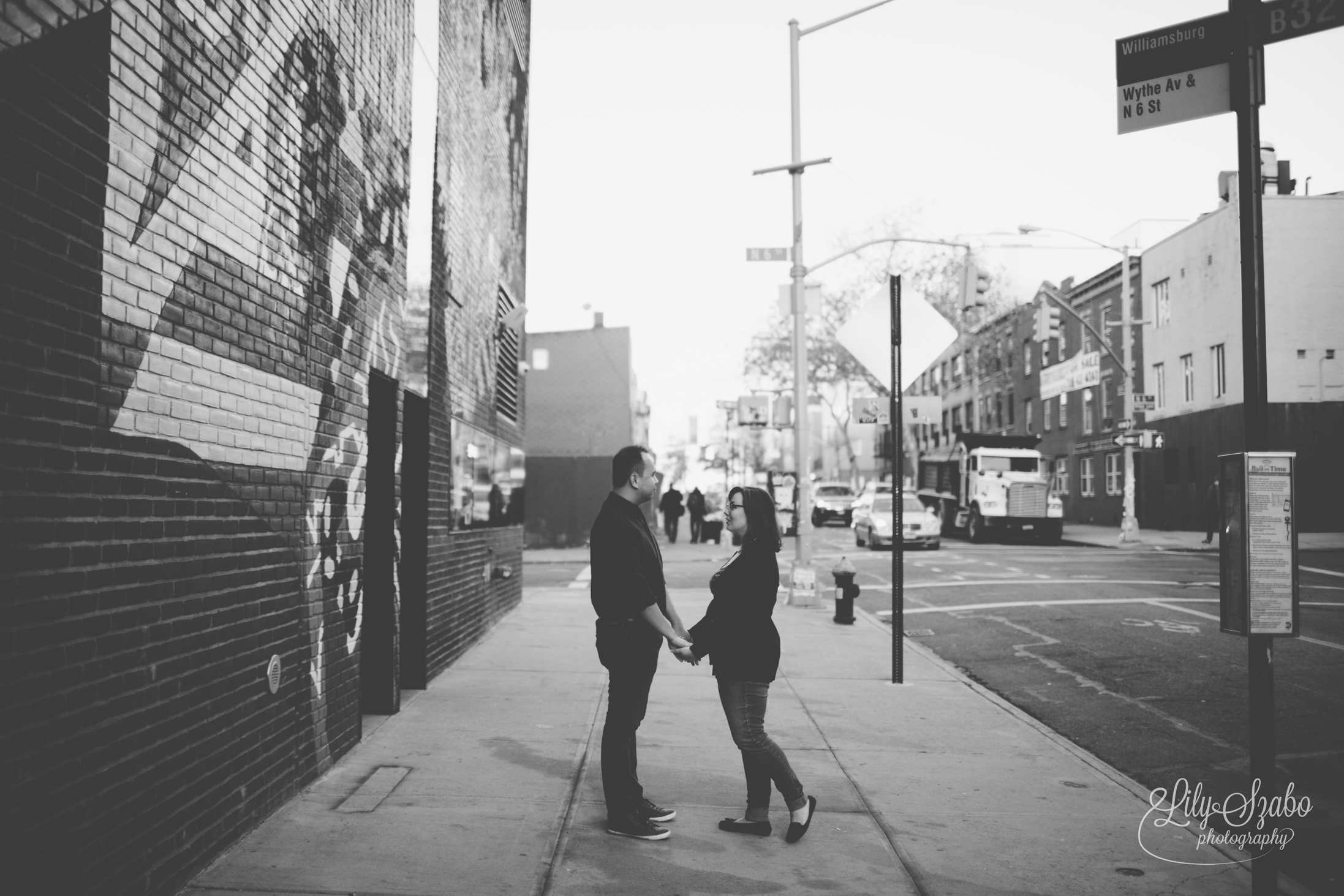 029-brooklyn-sunset-engagement-session